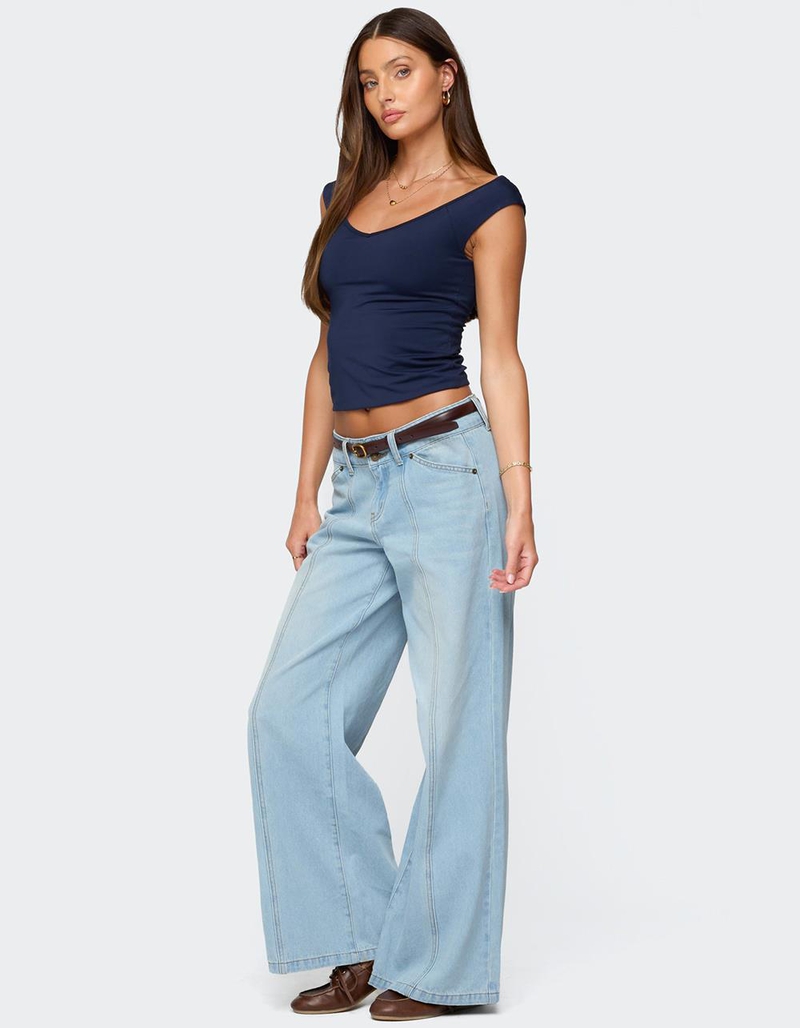 EDIKTED Angeline Wide V-Neck Top image number 2
