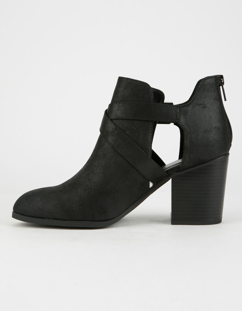 DELICIOUS Cutout Womens Booties image number 2