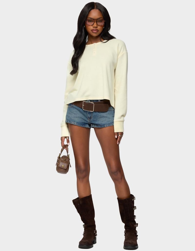 EDIKTED Deni Long Sleeve Henley Waffle Top image number 4