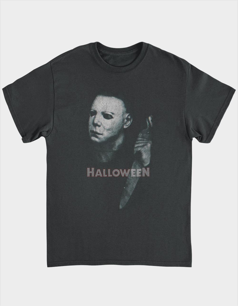 HALLOWEEN Michael Myers With Knife Unisex Tee image number 0