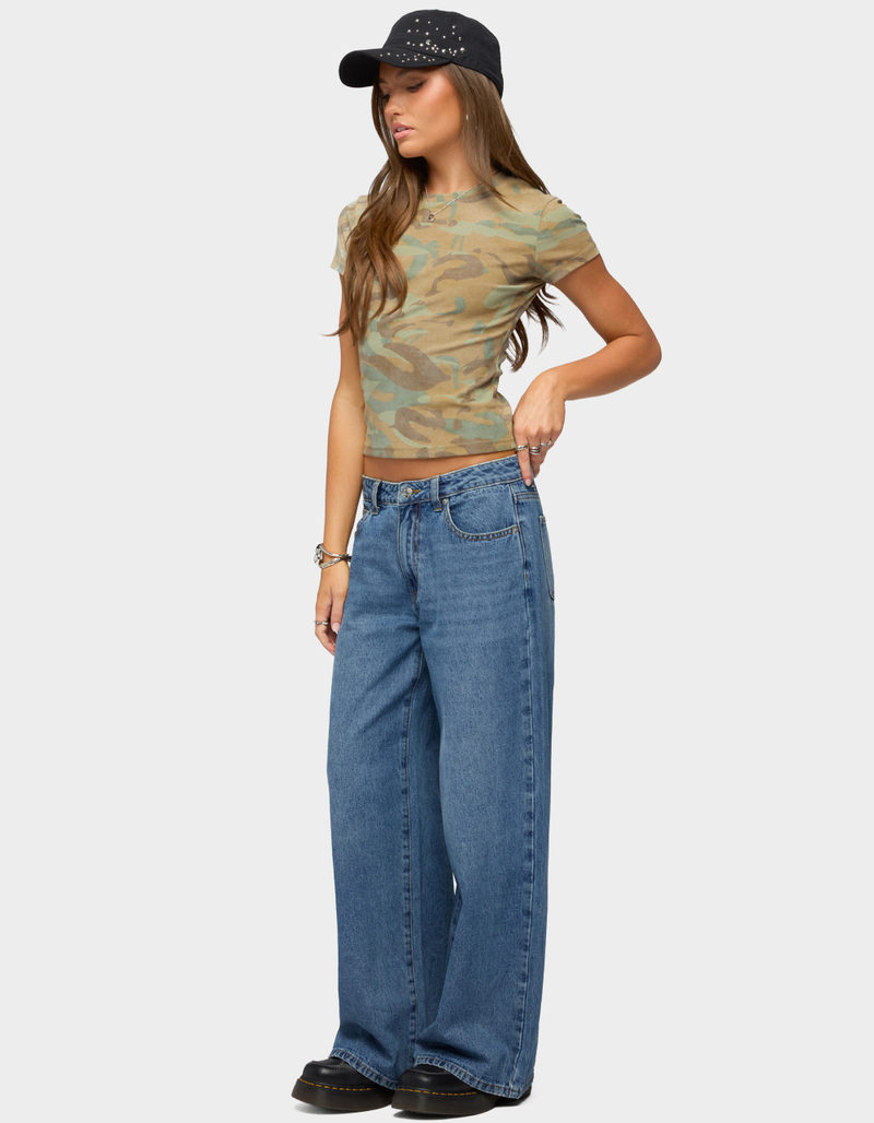 EDIKTED Chasidy Camo Tee image number 3
