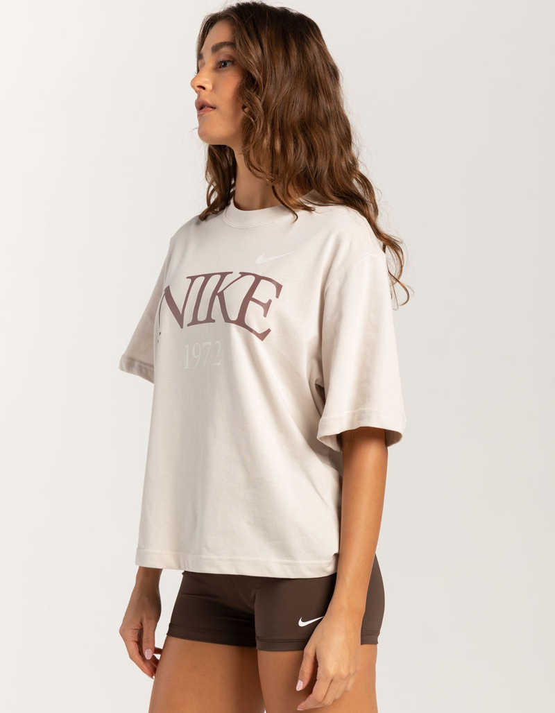 NIKE Sportswear Classic Boxy Womens Tee image number 2