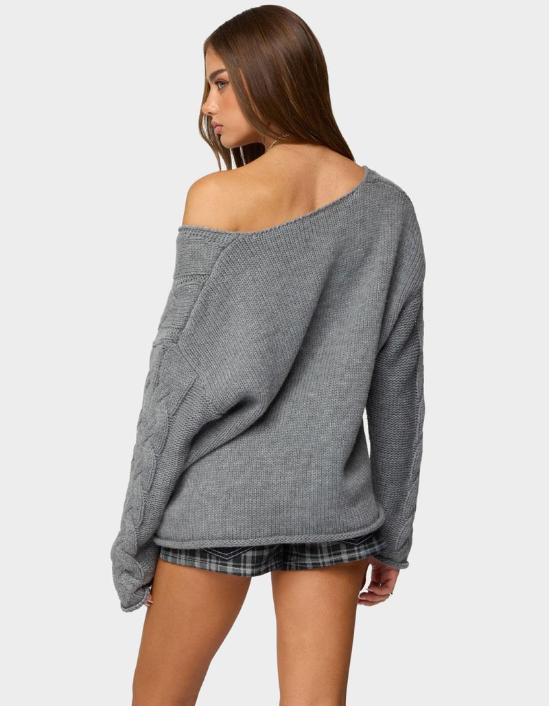 EDIKTED Inga Oversized Cable Knit Sweater image number 2