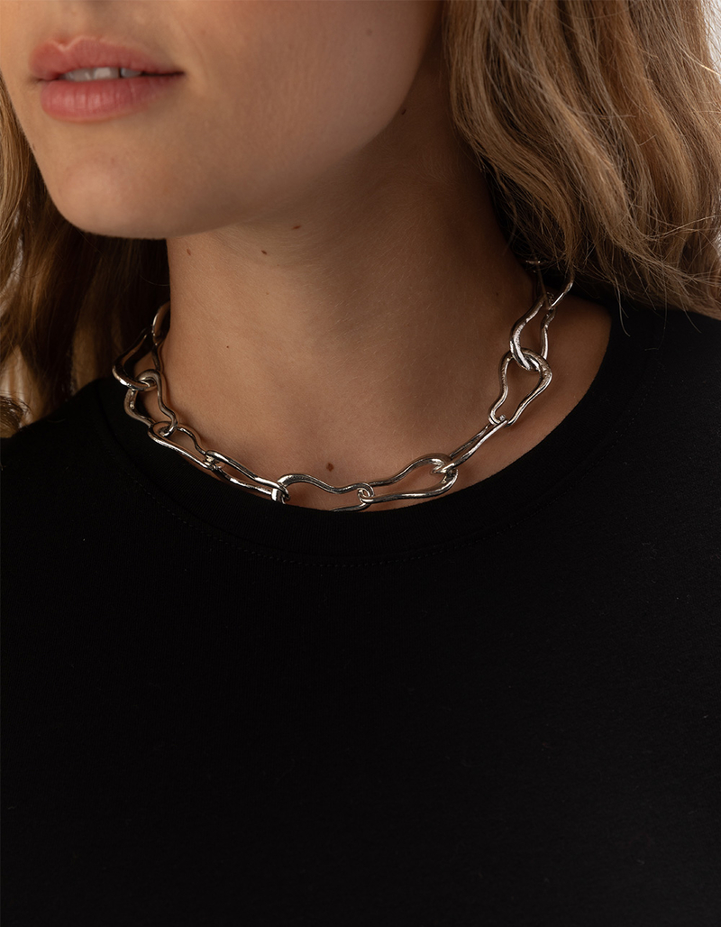 RSQ Oversized Chunky Two Tone Necklace image number 2