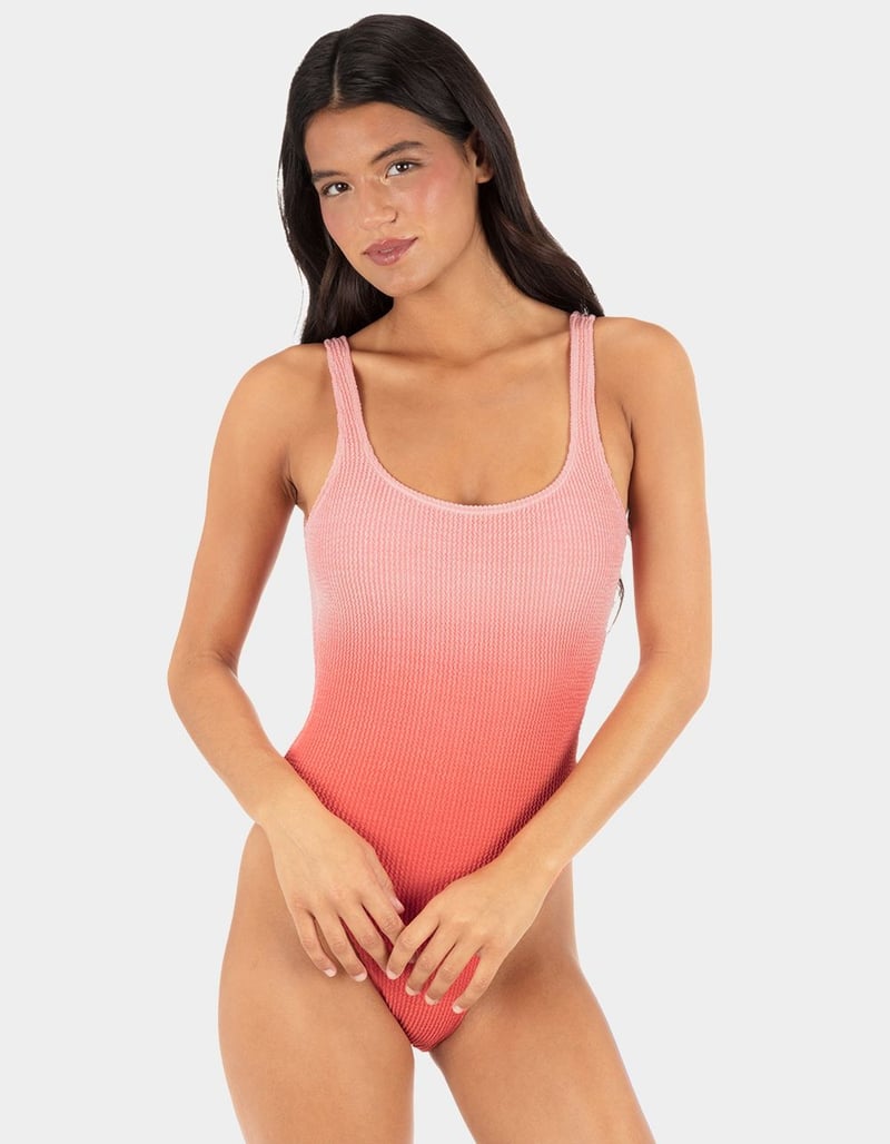 HURLEY Ombre Scrunch Moderate One Piece Swimsuit image number 0