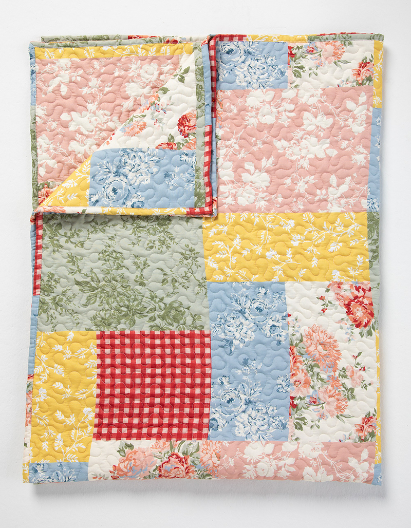 TILLYS HOME Claudia Quilted Throw Blanket image number 1