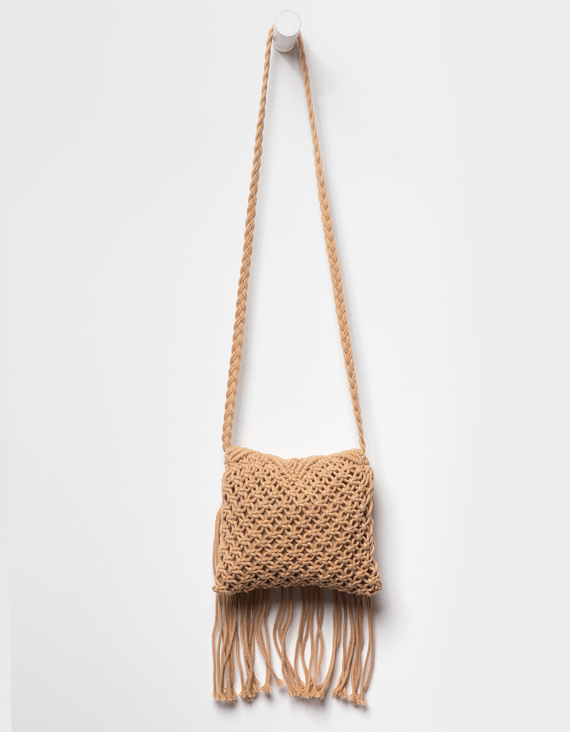 Crochet Fringe Tote Bag image number 3