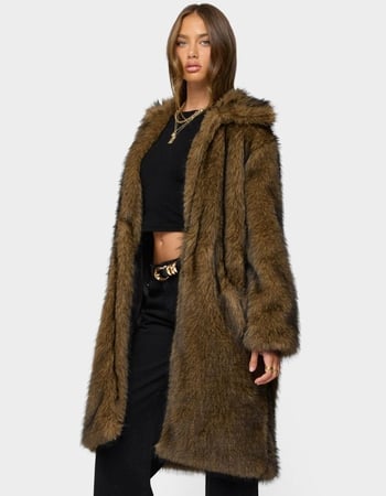 EDIKTED Saphira Oversized Faux Fur Maxi Coat Alternative Image