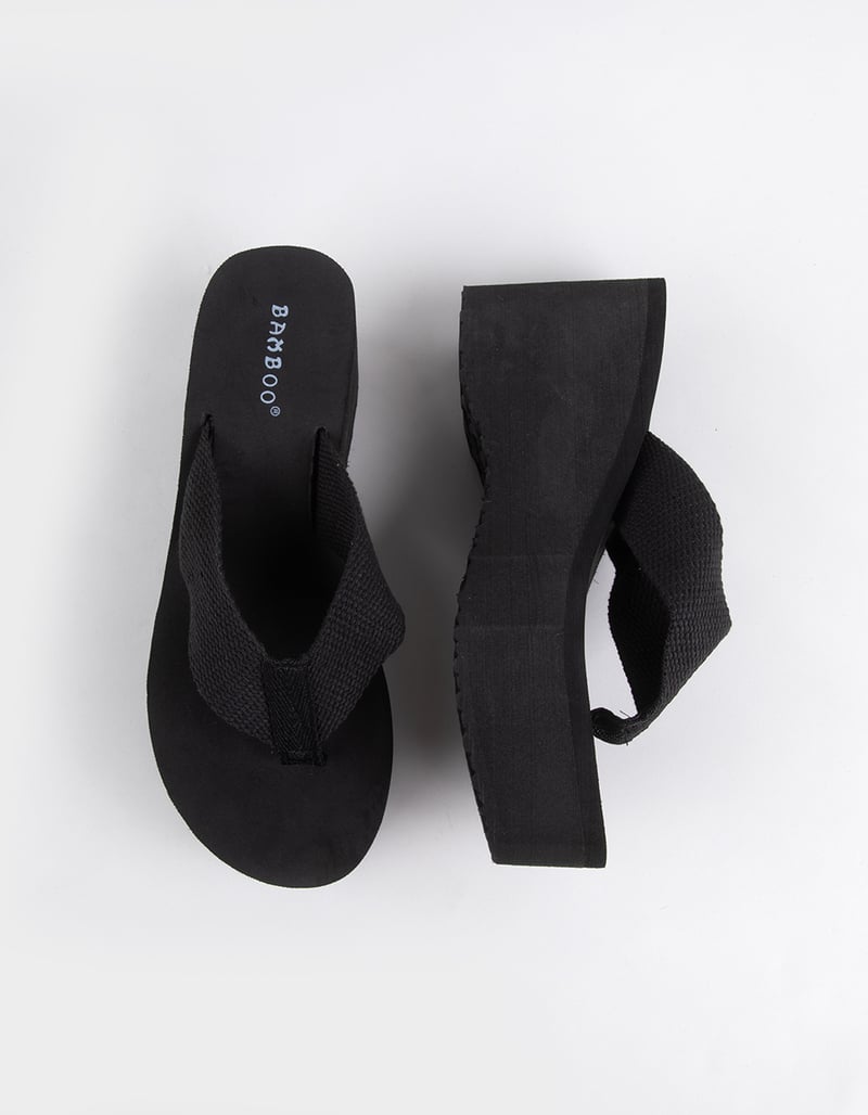 BAMBOO Poolside Womens Platform Sandals image number 4