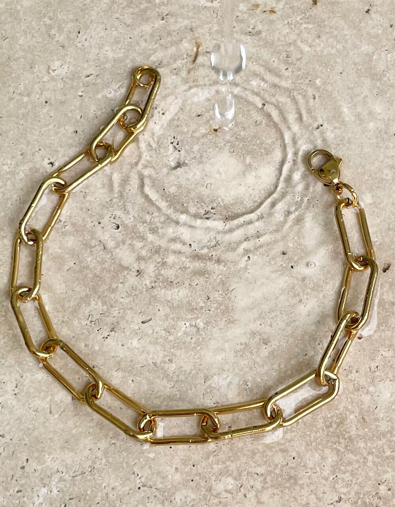 ELLIE VAIL Carla Paper Clip Bracelet image number 2