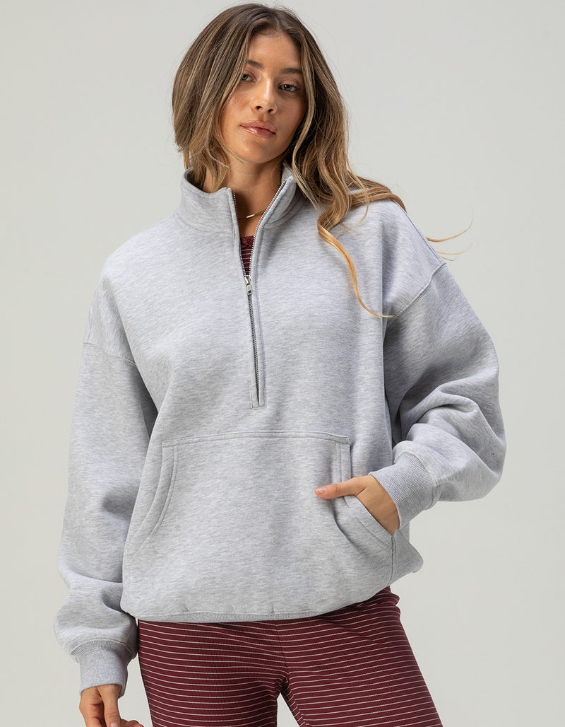 TILLYS Half-Zip Womens Sweatshirt image number 1