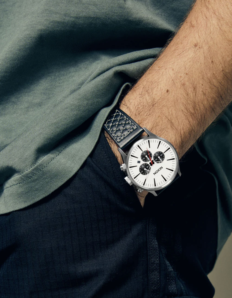 NIXON Sentry Chrono Leather Watch image number 6