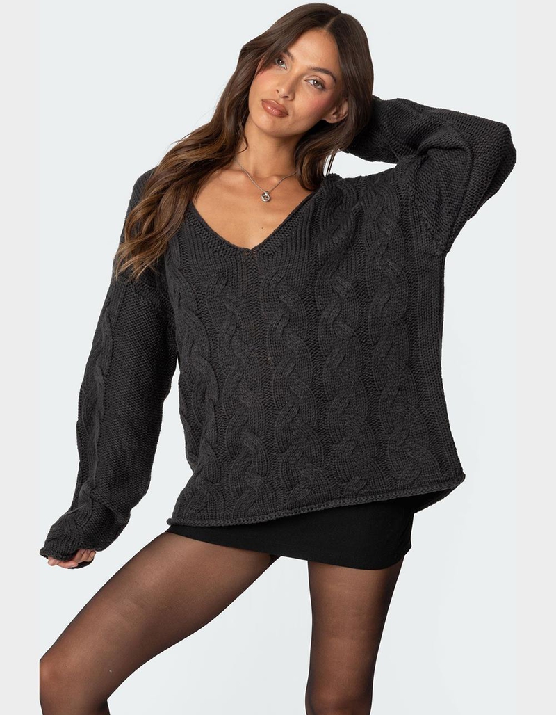 EDIKTED Inga Oversized Cable Knit Sweater image number 1