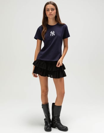 PRO STANDARD New York Yankees Womens Baby Tee Alternative Image