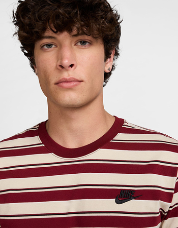 NIKE Club Mens Stripe Tee Alternative Image