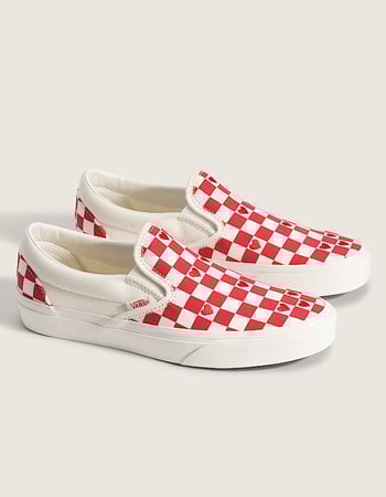 VANS Checkerboard Hearts Womens Classic Slip-On Shoes Alternative Image