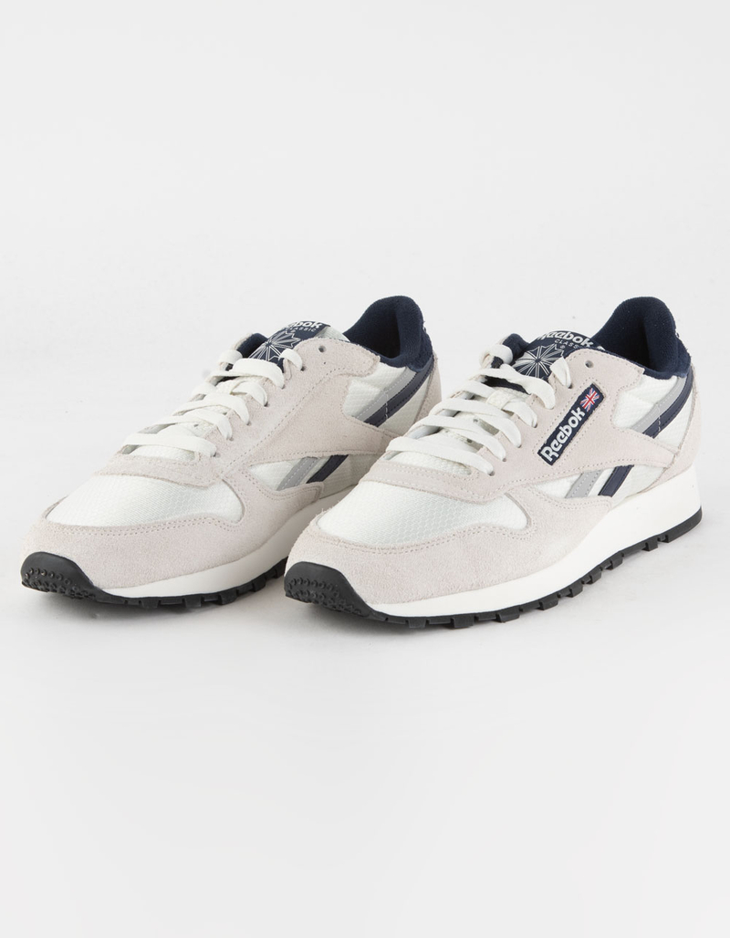 REEBOK Classic Leather Shoes image number 0