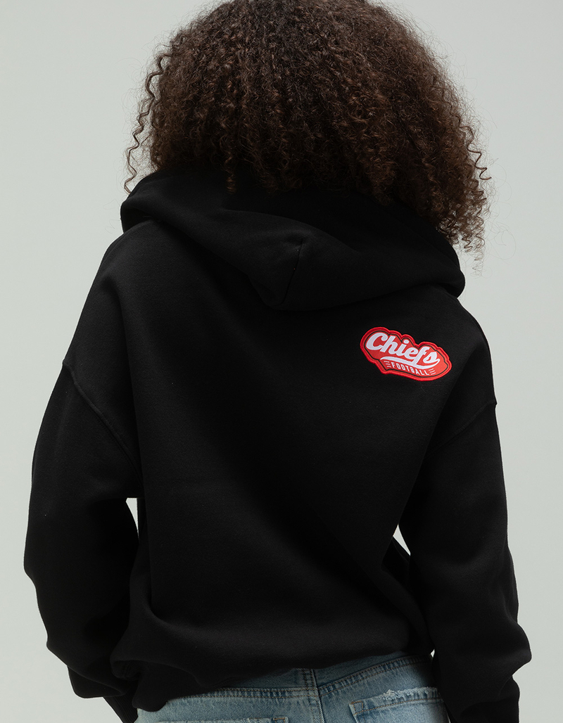 WEAR BY ERIN ANDREWS Kansas City Chiefs Womens Hoodie image number 1