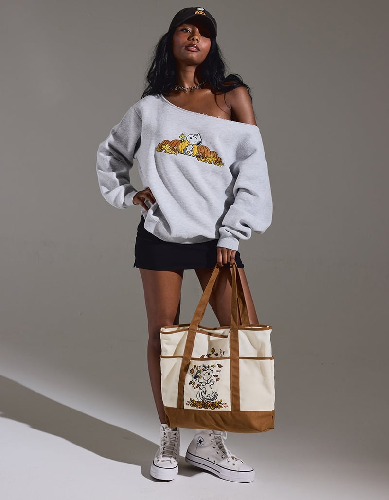 RSQ x Peanuts Fall Leaves Canvas Tote Bag image number 8