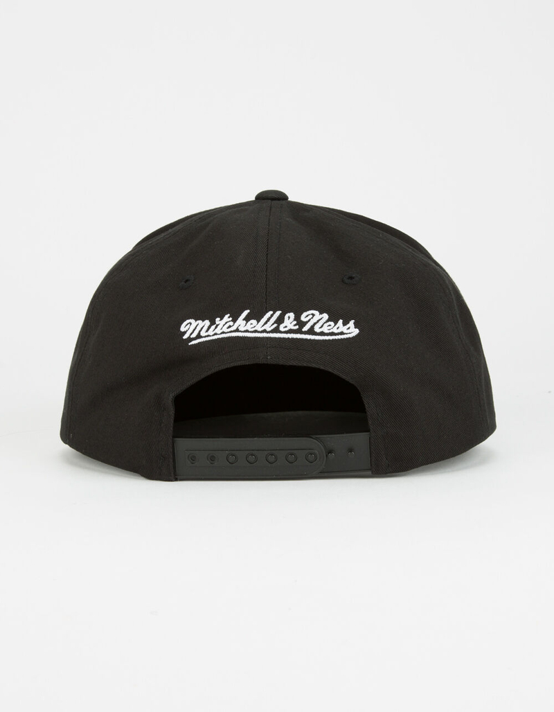 MITCHELL & NESS Chicago Bulls Mens Snapback Hat image number 1
