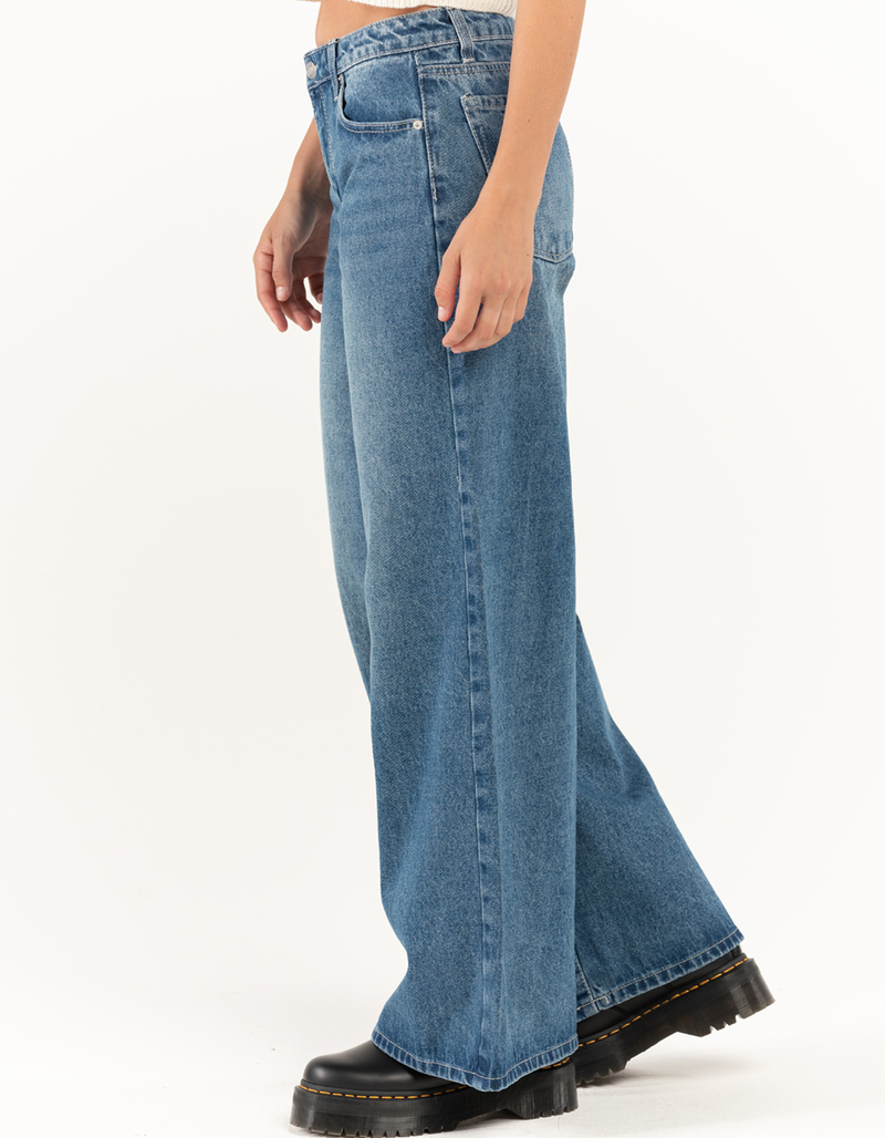 RSQ Womens Low Rise Wide Leg Jeans image number 2