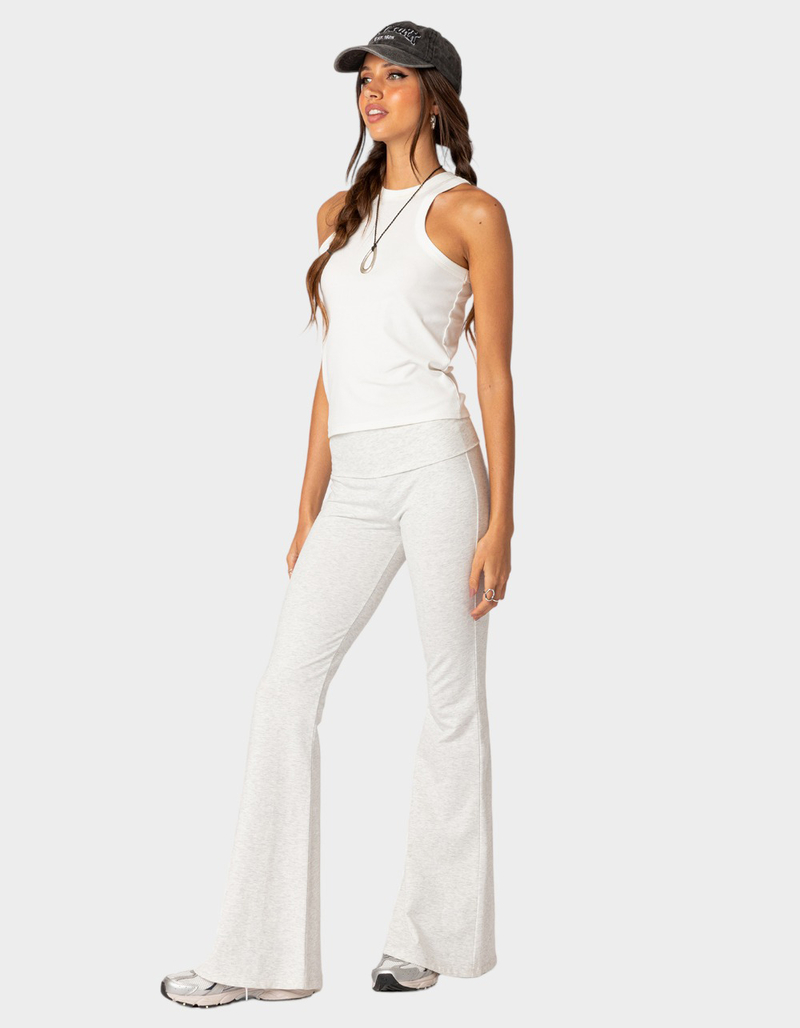 EDIKTED Naomi Flared Womens Pants image number 3