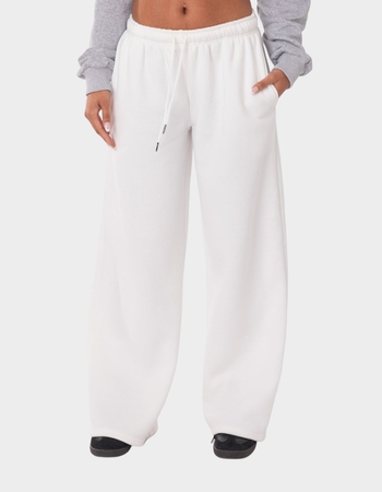 EDIKTED Kamari Low Rise Wide Sweatpants Primary Image