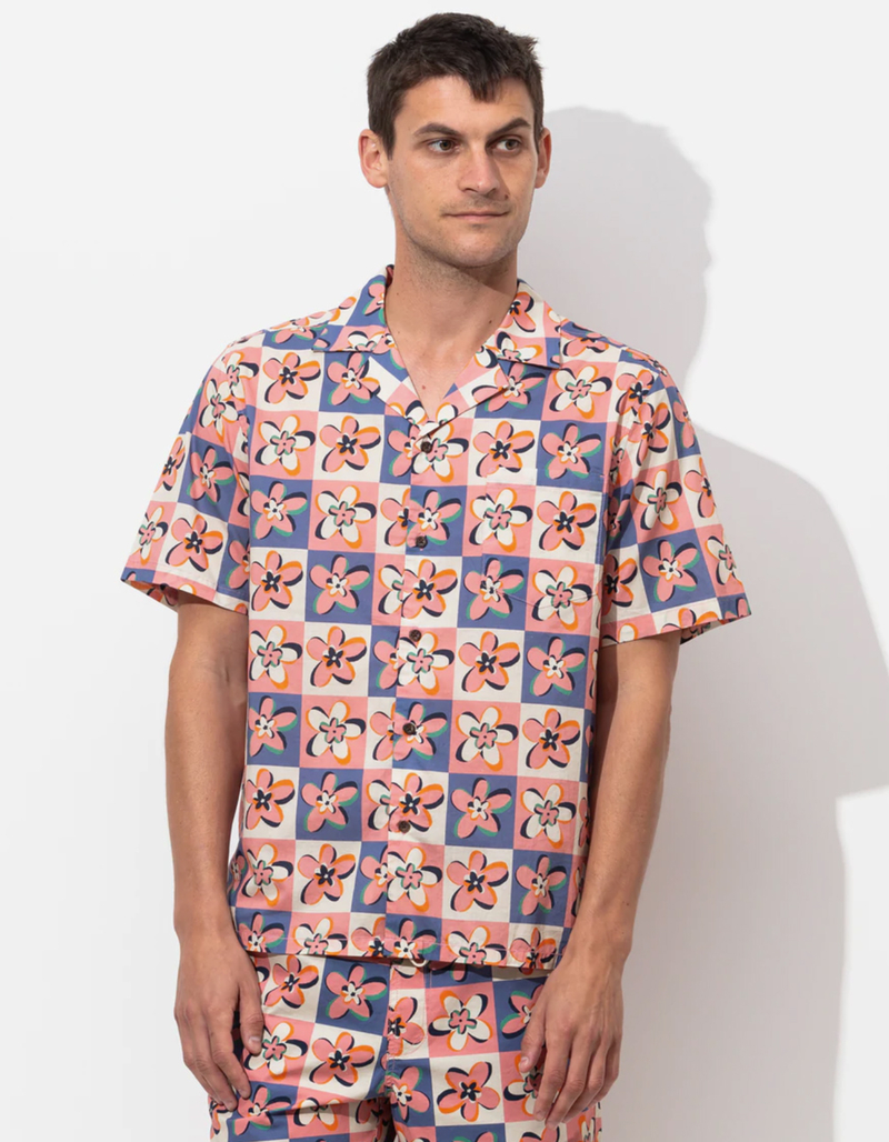 BANKS JOURNAL Candy Mens Button Up Shirt image number 1