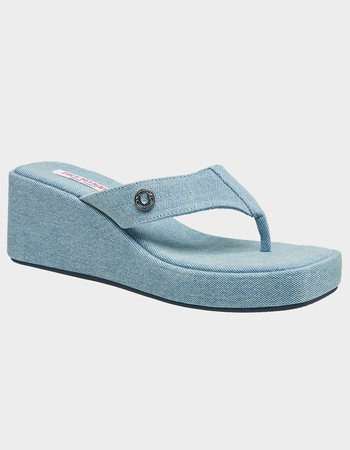 TRUE RELIGION Latto Slip-On Womens Wedge Sandal Primary Image