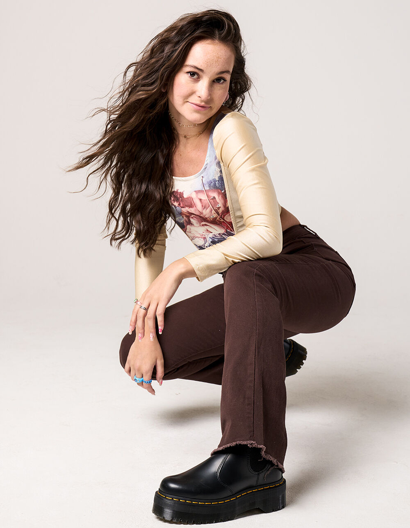 TRUEWRLD Raw Hem Womens Jeans image number 4