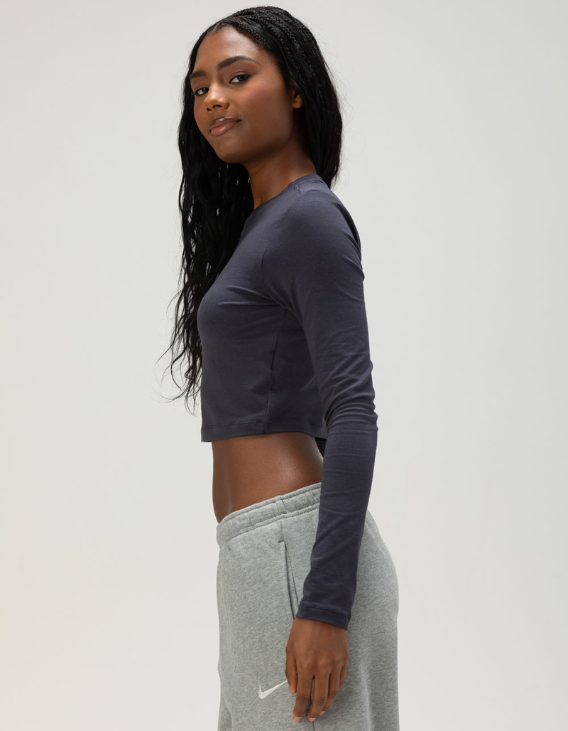 NIKE Sportswear Chill Knit Womens Long Sleeve Crop Tee image number 2