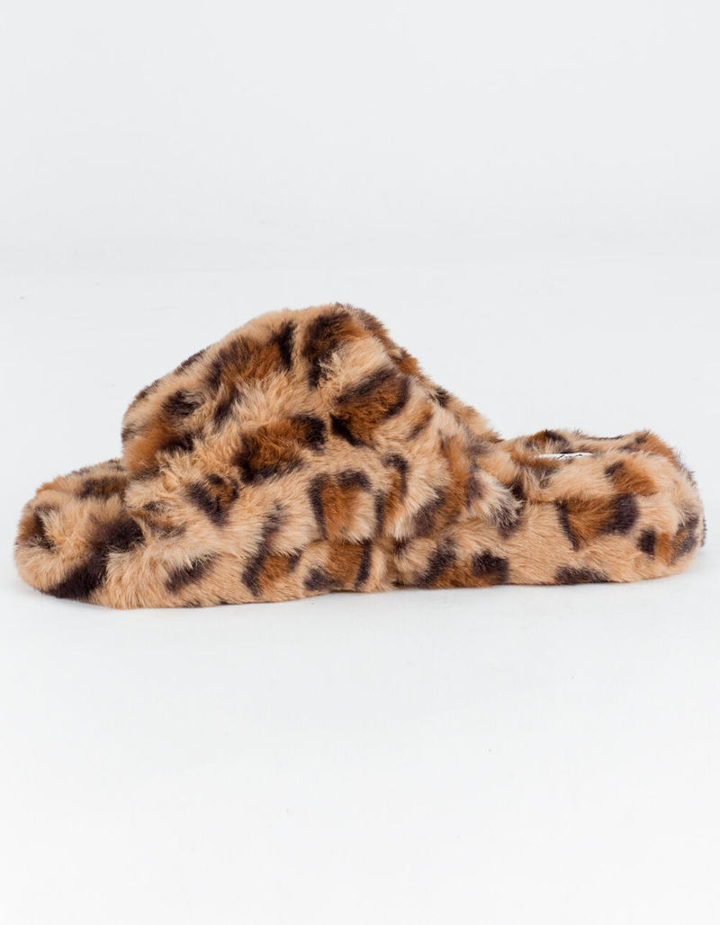 QUPID Faux Fur Womens Leopard Slide Sandals image number 3