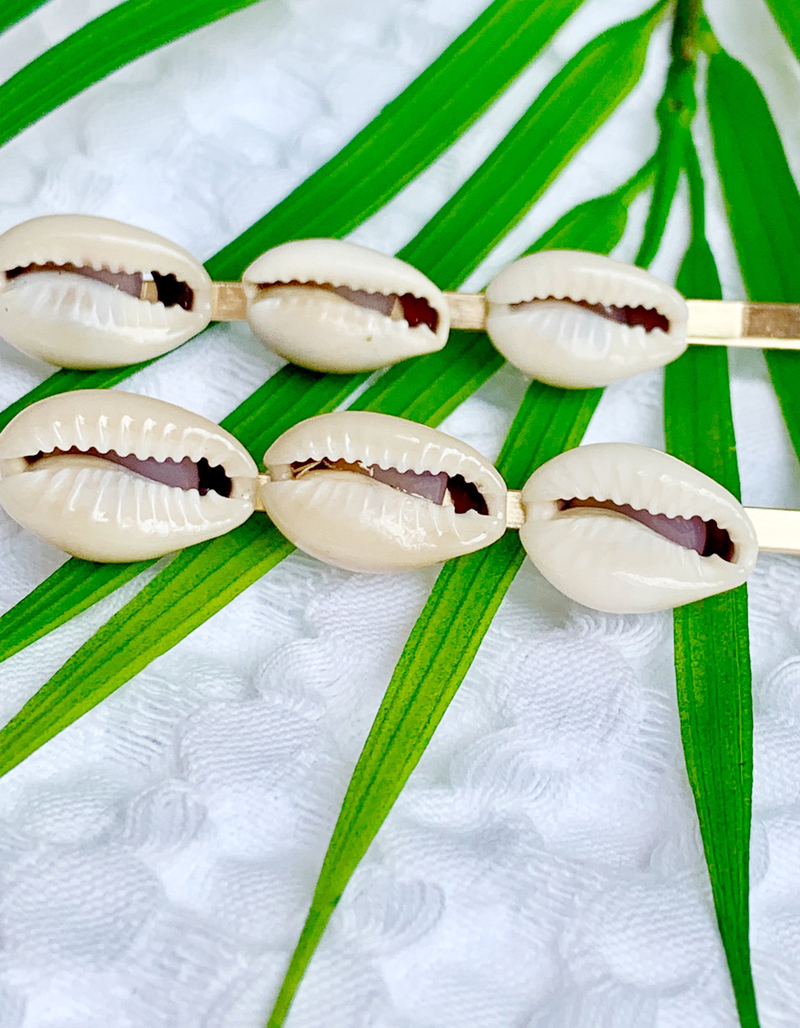 SALTY CALI Triple Puka Shell Hair Clips image number 1