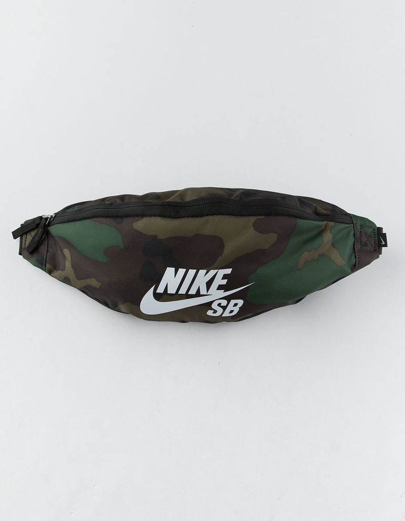 NIKE SB Heritage Camo Fanny Pack image number 1