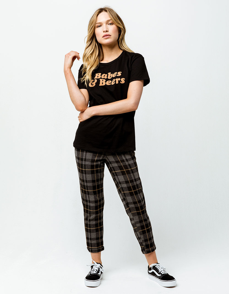 LIRA Babes & Beers Black Womens Tee image number 3
