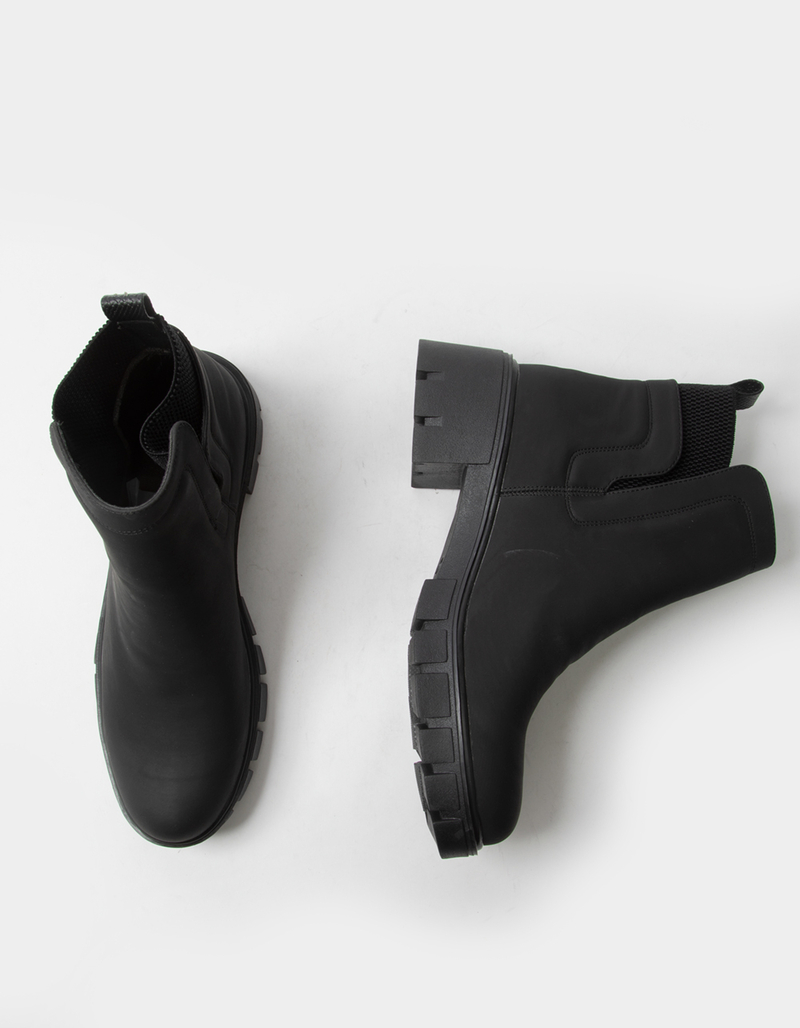 QUPID Chelsea Gore Womens Booties image number 4