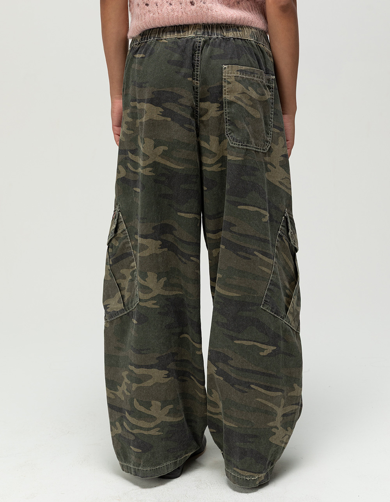 BDG Urban Outfitters Bobbi Womens Baggy Pull-On Pants image number 3