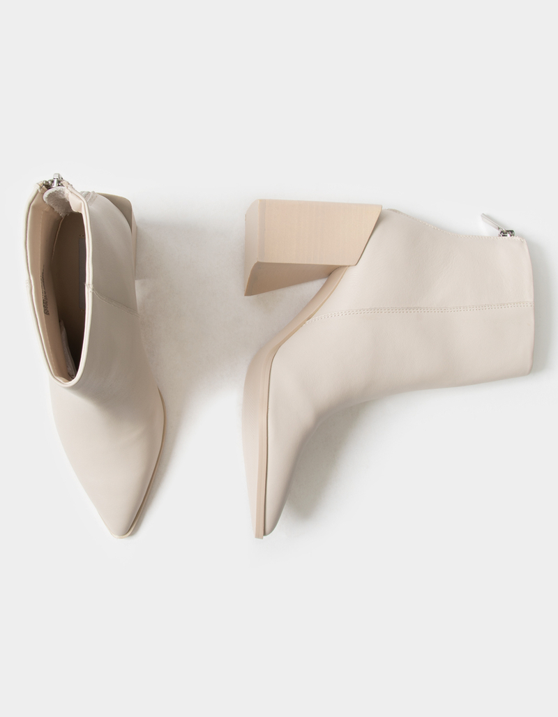 STEVE MADDEN Tish Womens Heeled Boots image number 4