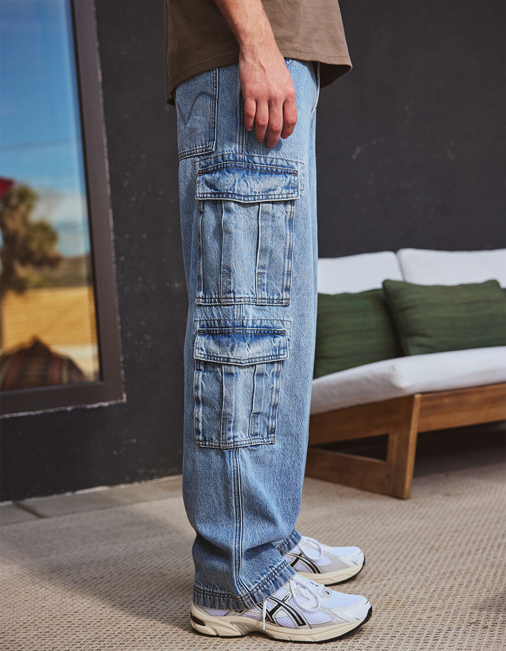 LEVI'S 578 Mens Baggy Cargo Jeans - Joyful Clouds - LIGHT WASH