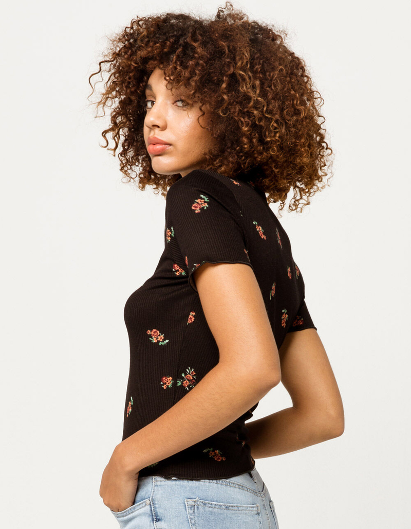 IVY & MAIN Ditsy Rib Mock Neck Black Womens Tee image number 1