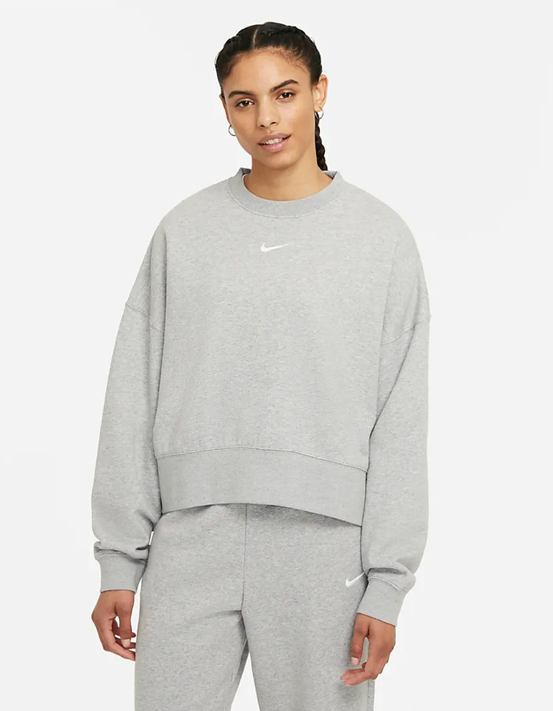 NIKE Sportswear Essential Womens Oversized Crewneck Sweatshirt image number 0