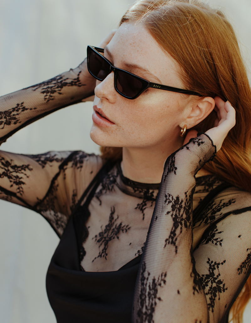 DIFF EYEWEAR Tori Kelly Futuristic Lover Sunglasses image number 1