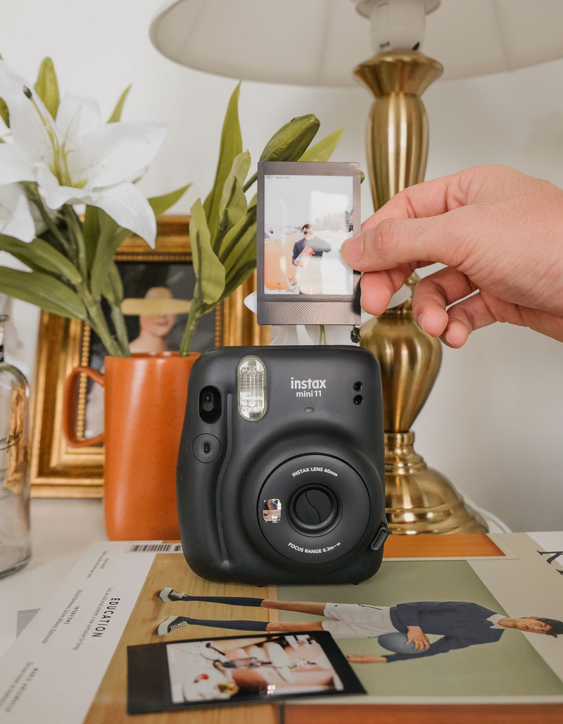 FUJIFILM Instax Mini 11 Instant Camera image number 5
