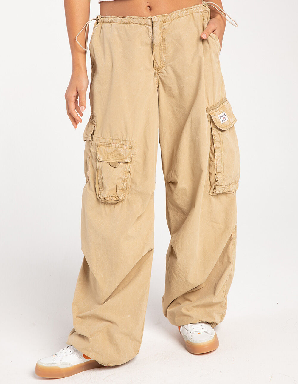 BDG Urban Outfitters Maxi Pocket Womens Tech Pants - DK KHAKI - XS