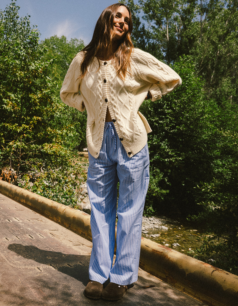 FULL TILT Womens Poplin Boxer Pants image number 0