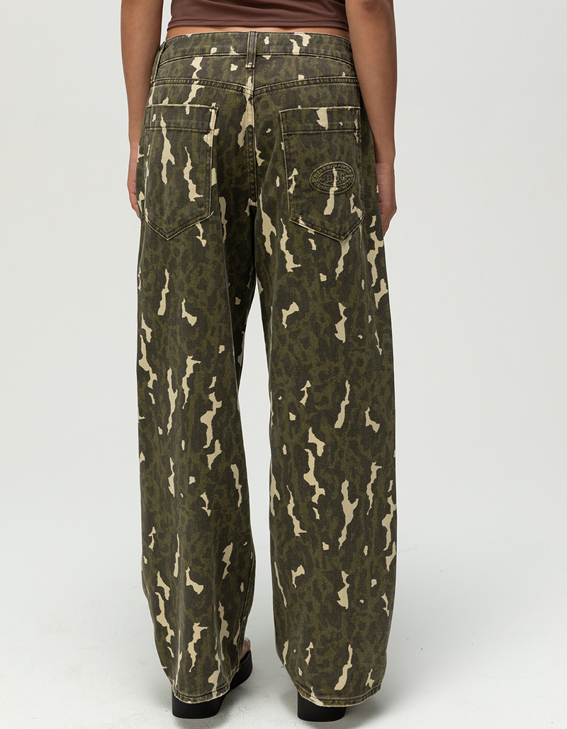 BDG Urban Outfitters Jaya Low Rise Womens Baggy Jeans image number 3