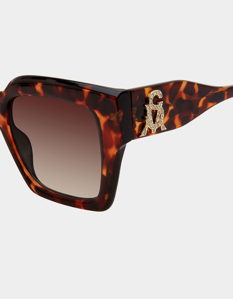 STEVE MADDEN Davina Womens Sunglasses image number 2