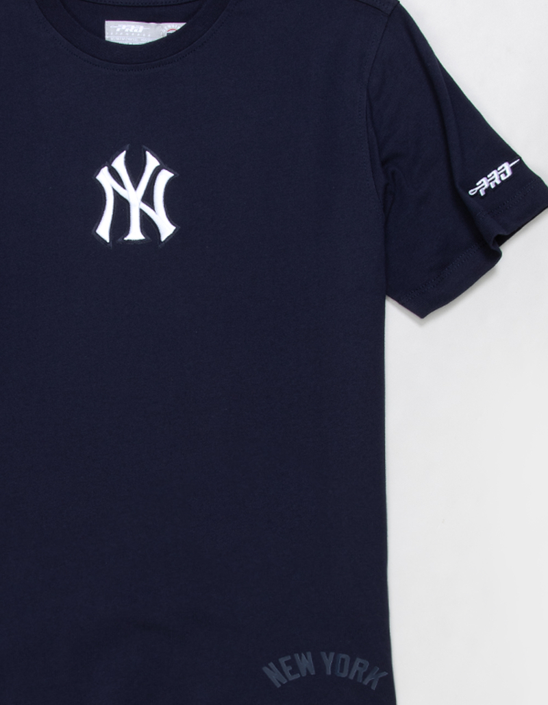 PRO STANDARD New York Yankees Boys Embroidered Tee image number 2