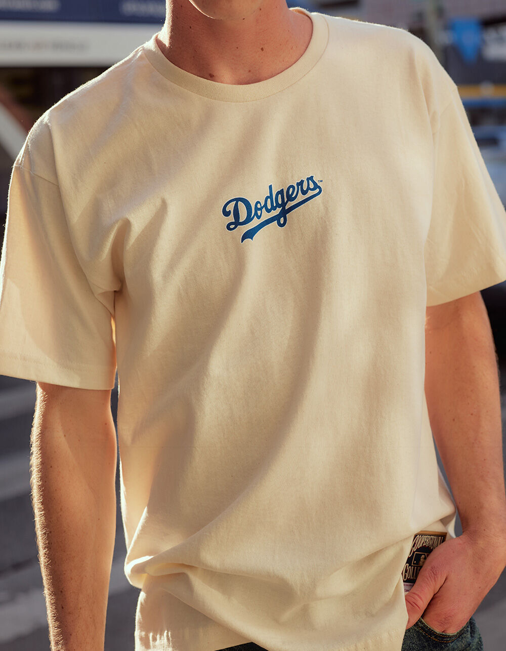 MITCHELL & NESS Los Angeles Dodgers Locker Room Mens Tee - CREAM