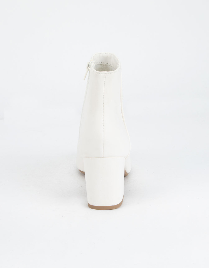 DELICIOUS Clean Ankle Stacked Womens Boots image number 2